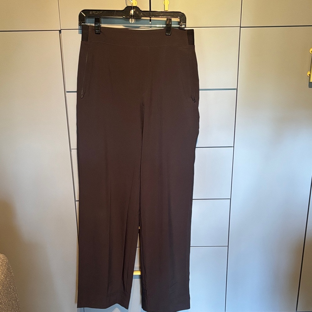 Athleta NWOT wide leg lightweight pants.